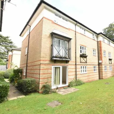Buy this 2 bed apartment on Surley Row in Peppard Road, Reading