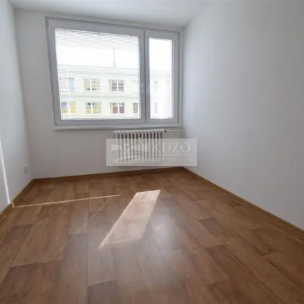 Rent this 2 bed apartment on Malá tráva (umělá) in Nad Stadionem, 267 01 Králův Dvůr