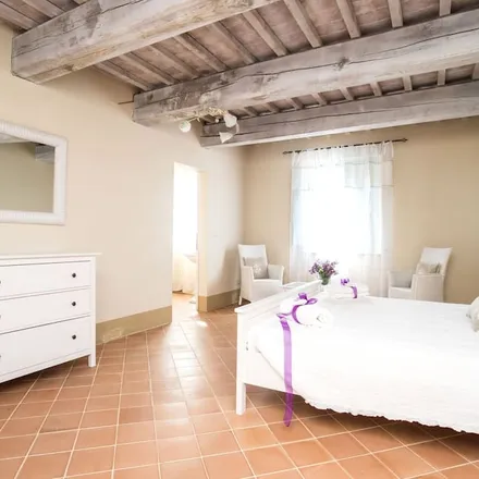 Image 1 - Trequanda, Siena, Italy - Apartment for rent