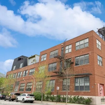 Buy this 2 bed condo on 407 North Elizabeth Street in Chicago, IL 60622