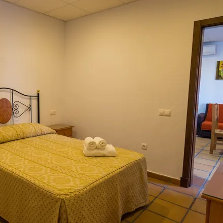 Image 3 - Chiclana de la Frontera, Andalusia, Spain - Apartment for rent