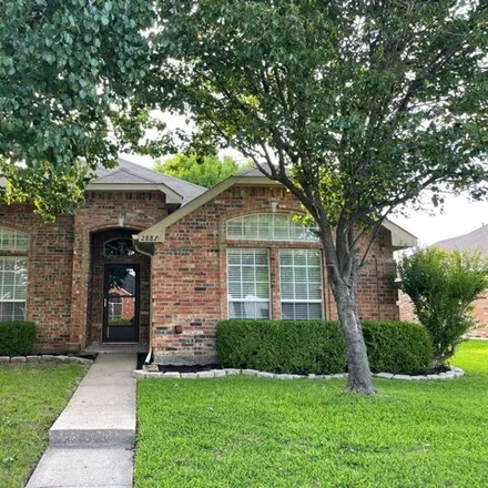 Rent this 3 bed house on 2823 Hampshire Lane in Rockwall, TX 75032