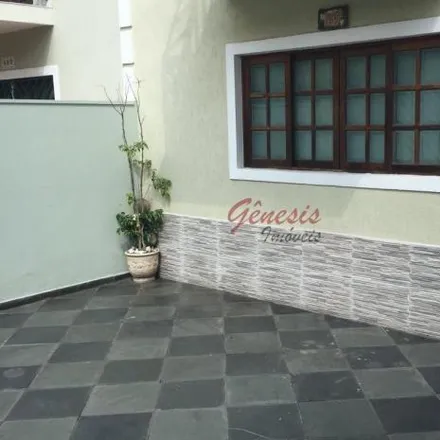 Buy this 2 bed house on Rua Paraguai in Cidade Intercap, Taboão da Serra - SP