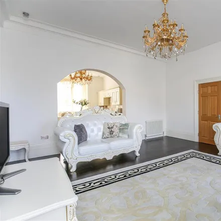 Image 5 - St Mary's Terrace, Newcastle upon Tyne, NE2 4PS, United Kingdom - Townhouse for rent