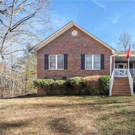 Buy this 3 bed house on 1827 River Hill Dr in Shelby, North Carolina