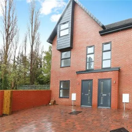 Buy this 3 bed townhouse on Main Road/Bannham Road in Main Road, Sheffield