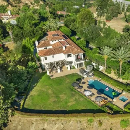 Image 3 - 2451 Summitridge Drive, Beverly Hills, CA 90210, USA - House for sale