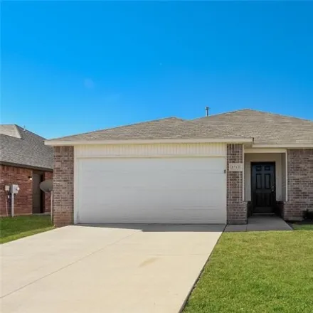 Rent this 3 bed house on Dunlin Road in Oklahoma City, OK 73097