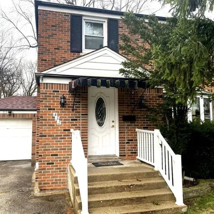 Rent this 3 bed house on 412 Harding Avenue in Des Plaines, IL 60016