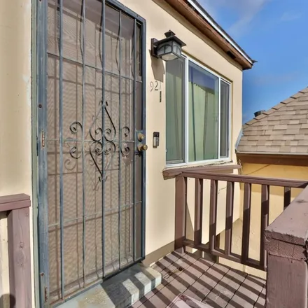 Image 4 - 921 Hoover Avenue, National City, CA 91950, USA - Townhouse for sale