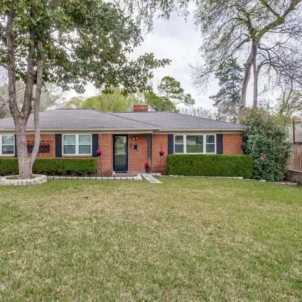 Buy this 3 bed house on 2480 Wildoak Drive in Dallas, TX 75228