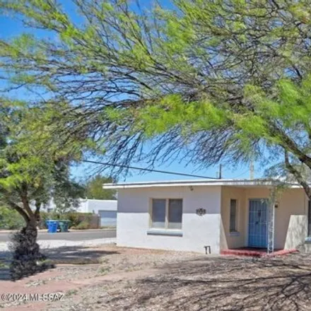 Buy this 4 bed house on 2906 North Cherry Avenue in Tucson, AZ 85719