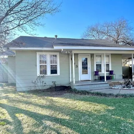 Buy this 3 bed house on 1251 North Grand Boulevard in Duncan, OK 73533