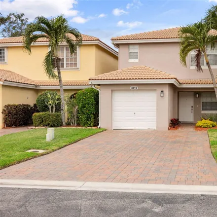 Rent this 3 bed house on West Palm Beach in FL, US