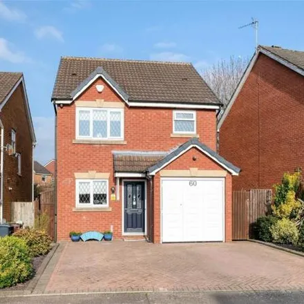 Buy this 3 bed house on Ludworth Avenue in Marston Green, B37 7FS