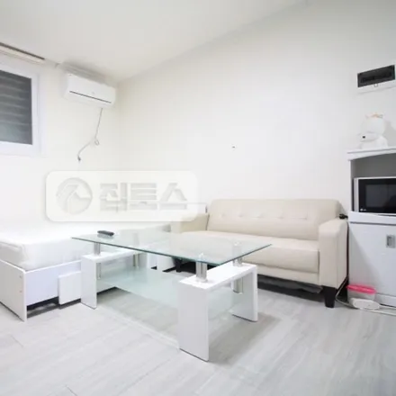 Image 4 - 서울특별시 서초구 반포동 716-20 - Apartment for rent