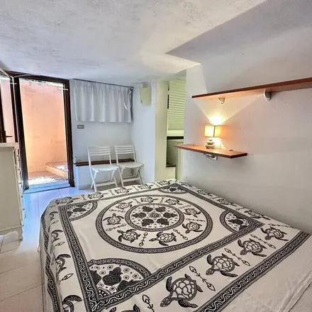 Image 5 - Santu Diadòru/San Teodoro, Sassari, Italy - Apartment for rent