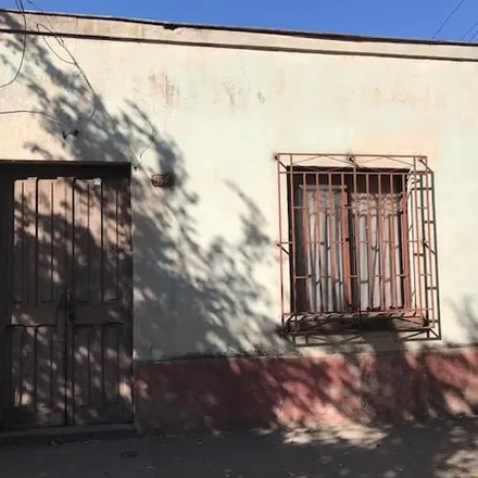 Buy this studio house on Manuel Rodríguez in 334 0814 Curicó, Chile