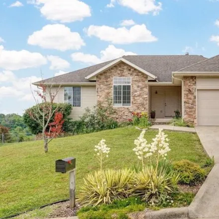 Buy this 3 bed house on 264 Canyon Court in Nixa, MO 65714