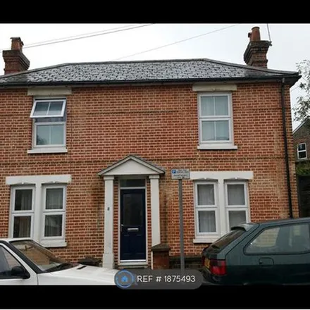 Rent this 6 bed apartment on 15 Rupert Road in Guildford, GU2 7NE