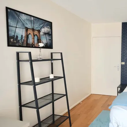 Rent this 4 bed room on 49 Rue Pétion in 75011 Paris, France