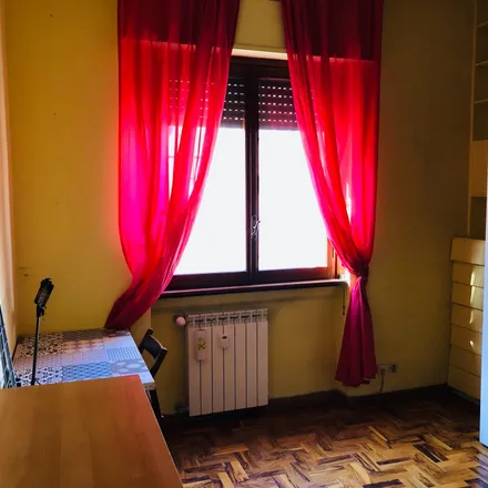 Image 2 - Via Francesco Orestano, 00142 Rome RM, Italy - Room for rent