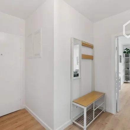 Rent this 2 bed apartment on Bärenallee 13 in 22041 Hamburg, Germany