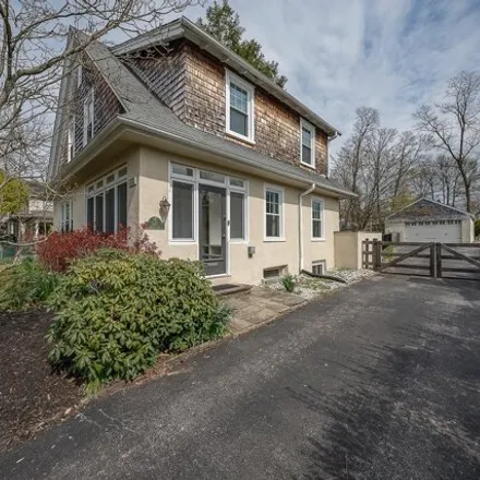 Image 3 - 541 Barrett Avenue, Bryn Mawr, Lower Merion Township, PA 19041, USA - House for sale