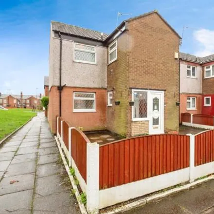 Buy this 3 bed duplex on 5 Redfield Close in Manchester, M11 3TT