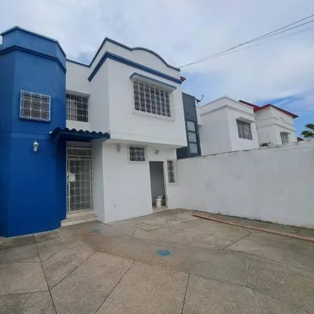 Rent this 3 bed house on Capilla Católica de Schoenstatt in Avenida del Santuario, 090602