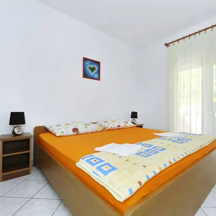 Rent this 1 bed apartment on Župni ured Sv. Filip i Jakov in Put Primorja, 23207 Turanj