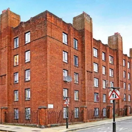 Image 2 - Charles Rowan House, Margery Street, Angel, London, WC1X 0EJ, United Kingdom - Apartment for rent