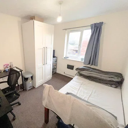 Image 1 - Croyland Drive, Elstow, MK42 9GJ, United Kingdom - Room for rent
