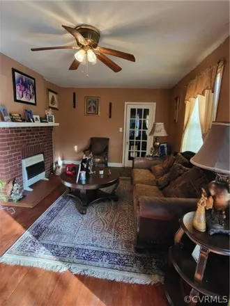 Image 2 - 1887 Arch Street, Petersburg, VA 23805, USA - House for sale