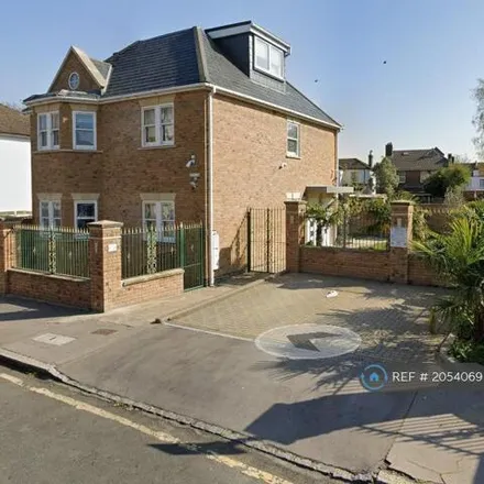 Rent this 3 bed apartment on 2 Nicholson Road in London, CR0 6QS