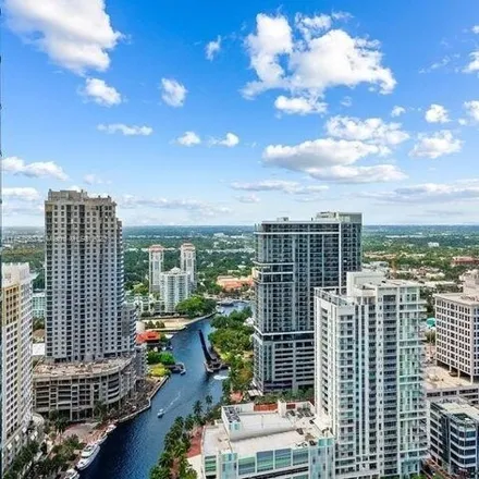 Buy this 3 bed condo on Las Olas River House in Las Olas Way, Fort Lauderdale