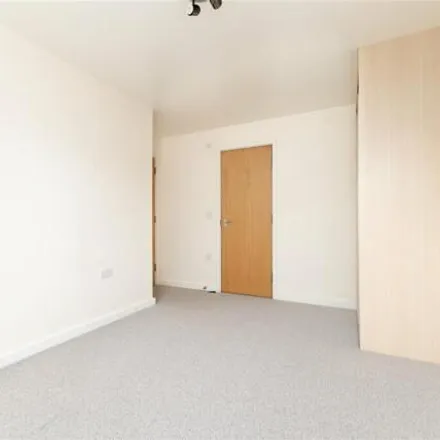 Image 7 - Peppermint Road, Hitchin, SG5 1RY, United Kingdom - Apartment for sale