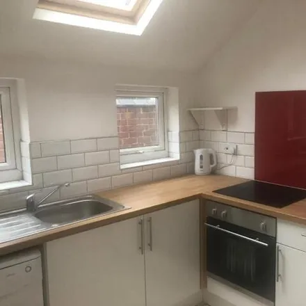 Rent this 5 bed apartment on 139 Oxford Gardens in Stafford, ST16 3JB