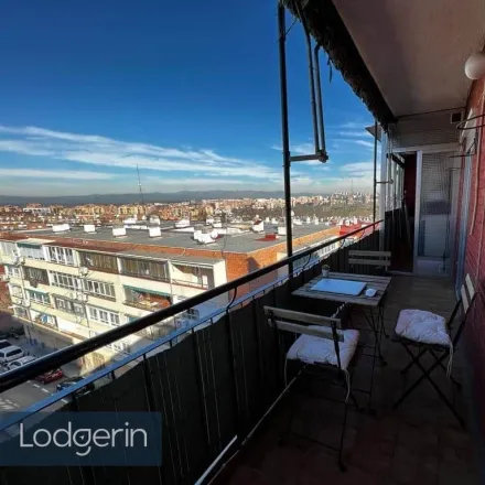 Image 7 - Calle de Sánchez Preciado, 28039 Madrid, Spain - Room for rent