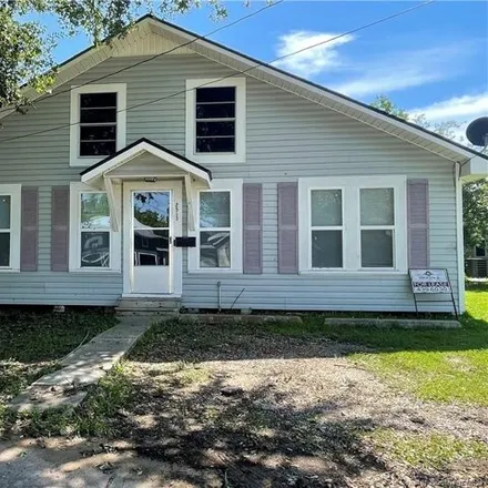 Buy this 3 bed house on 2581 Demarest Street in Lake Charles, LA 70601