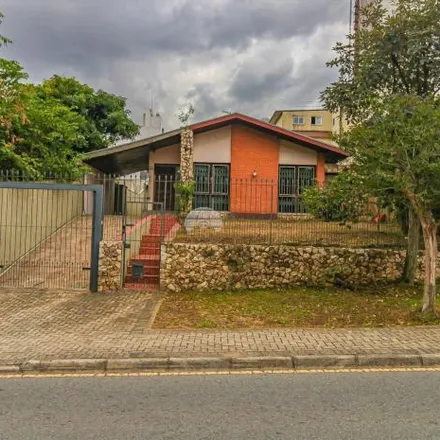 Rent this 4 bed house on Alameda Júlia da Costa 2898 in Campina do Siqueira, Curitiba - PR