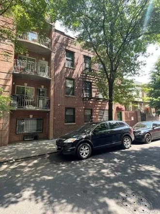 Buy this 11 bed house on 2312 Beaumont Avenue in New York, NY 10458