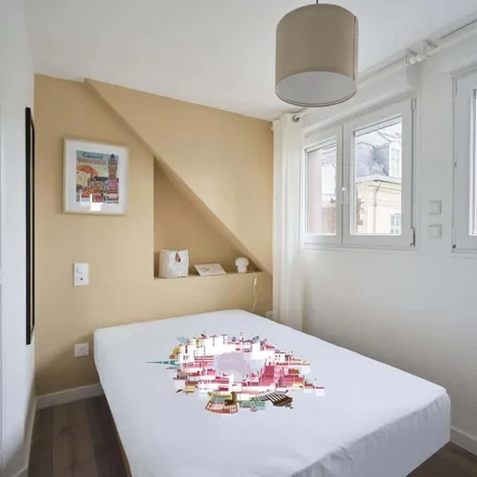 Rent this 2 bed room on Colocatère in Rue des Tanneurs, 59800 Lille