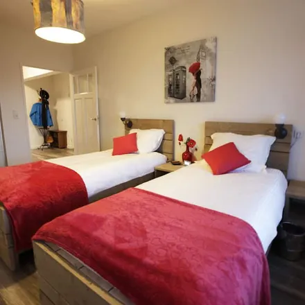 Rent this 2 bed apartment on 2042 KS Zandvoort