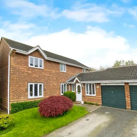 Buy this 4 bed house on Mossdale Close in Grantham, NG31 8FQ