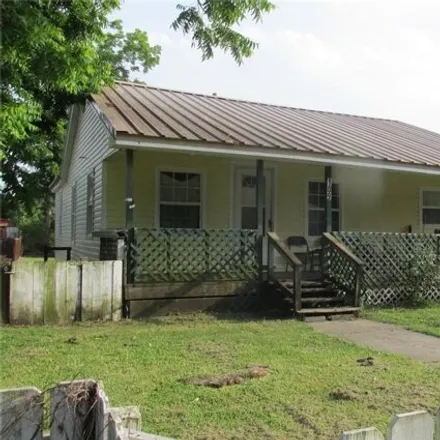 Buy this 3 bed house on 109 Perkins St in Sulphur, Louisiana