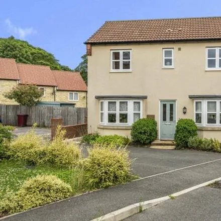 Buy this 3 bed house on Vicarage Walk in Clowne, S43 4FG