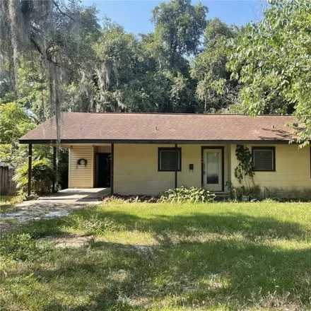 Buy this 2 bed house on 928 Northeast 5th Street in Ocala, FL 34470