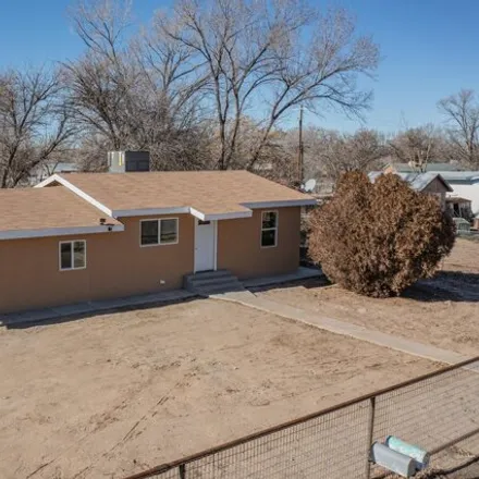 Buy this 3 bed house on 6 Blue Bonnet Drive in Los Lunas, NM 87031