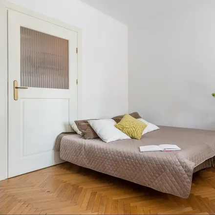 Image 5 - Miodowa 12, 00-251 Warsaw, Poland - Apartment for rent